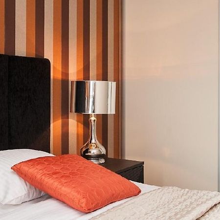 Waterlane Pool & Gym Apartments Gdansk Luaran gambar