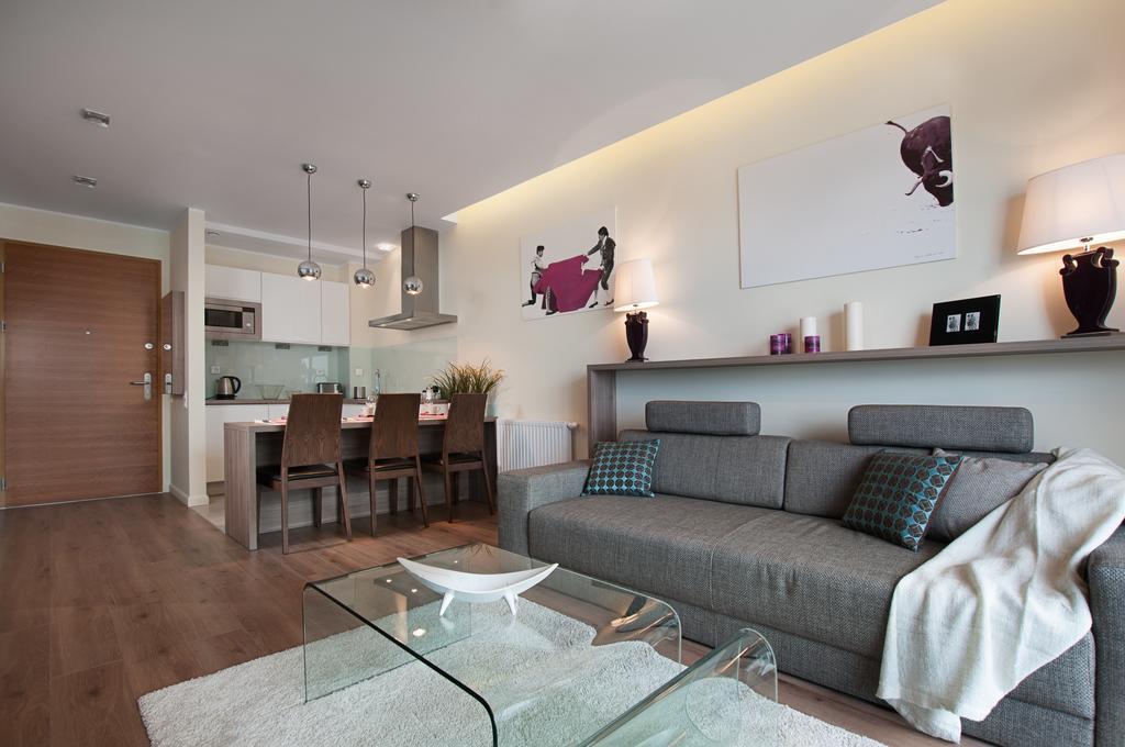 Waterlane Pool & Gym Apartments Gdansk Luaran gambar