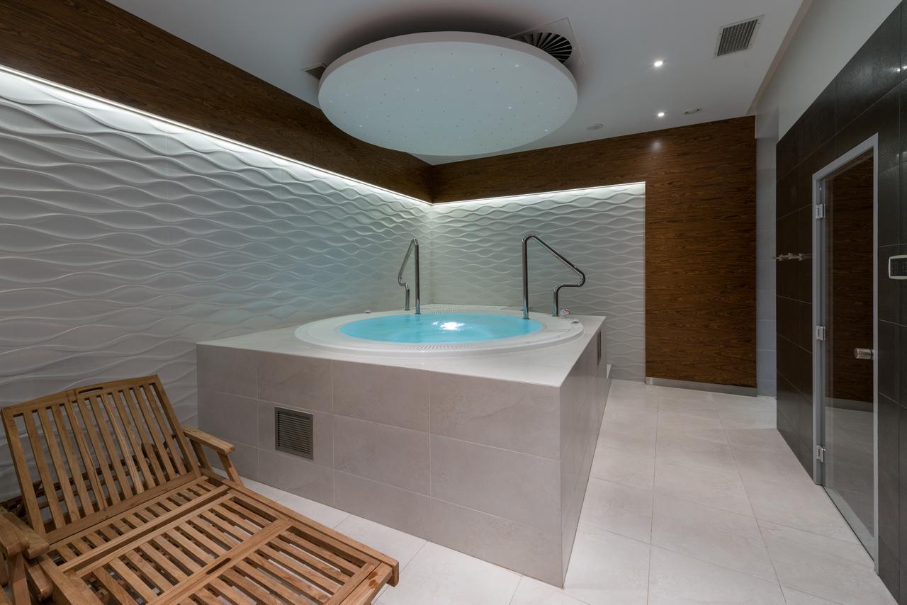 Waterlane Pool & Gym Apartments Gdansk Luaran gambar